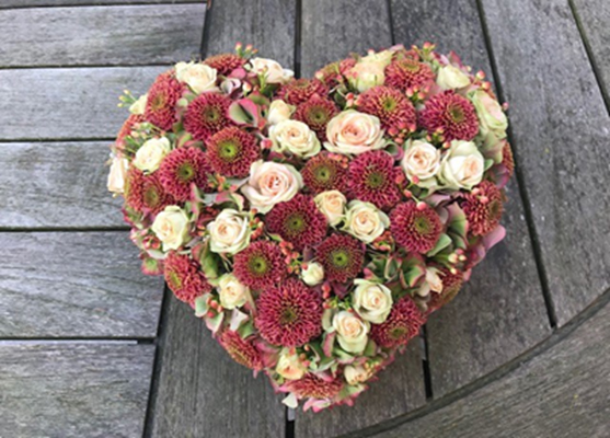 Natuurlijk bloemstuk nr. 132